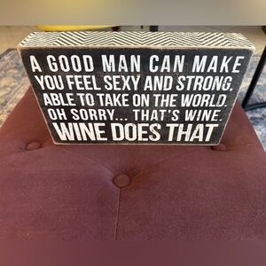 Decorative Black and White Quote Box